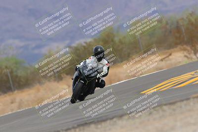 media/Sep-10-2022-SoCal Trackdays (Sat) [[a5bf35bb4a]]/Turn 6 (1140am)/